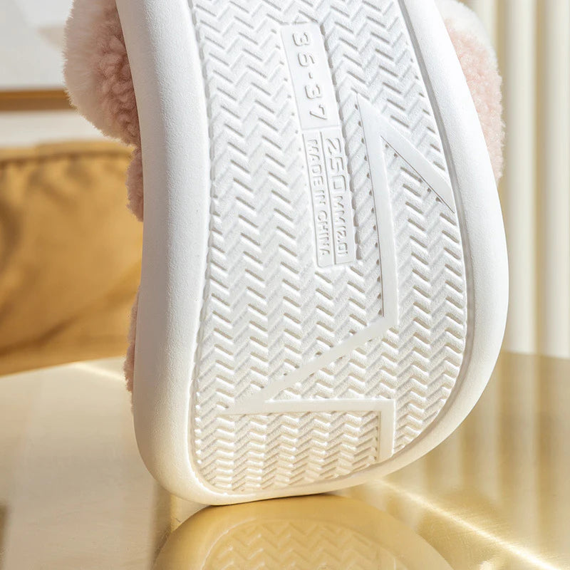 Christmas Elk Slippers – Soft Winter House Shoes, Warm Plush Slip-Ons