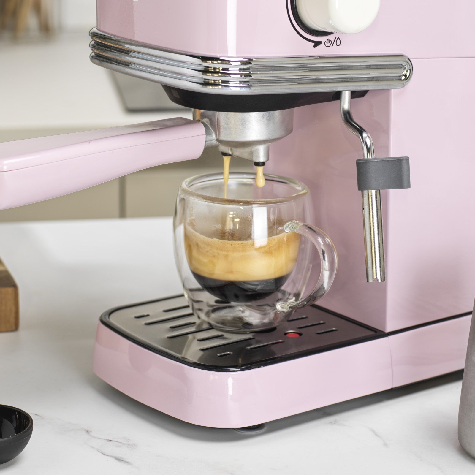 Salter Retro Espresso Machine – Milk Frothing Wand, 1.35L Tank